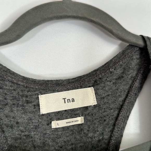 TNA Aritzia Heather Grey Lightweight Tank Top - Picture 7 of 7